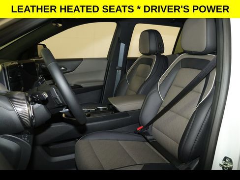 New 2026 Chevrolet Equinox LT FWD image 3