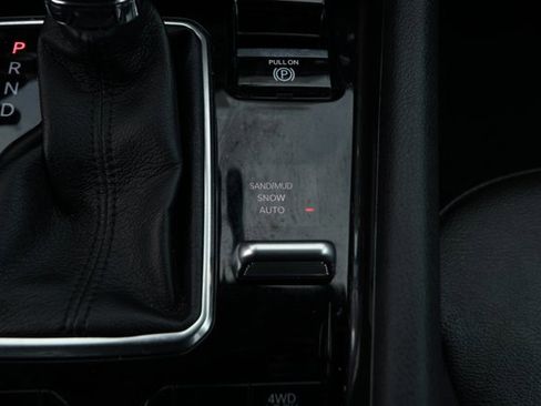 Used 2024 Jeep Compass Latitude w/ Altitude Special Edition image 19