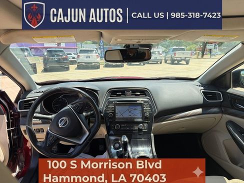 Used 2016 Nissan Maxima Platinum FWD image 25