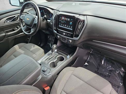Certified 2019 Chevrolet Traverse LT FWD image 29