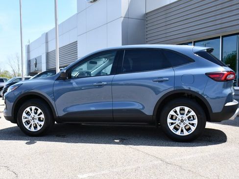 New 2026 Ford Escape Active w/ Cold Weather Package AWD/4WD image 3