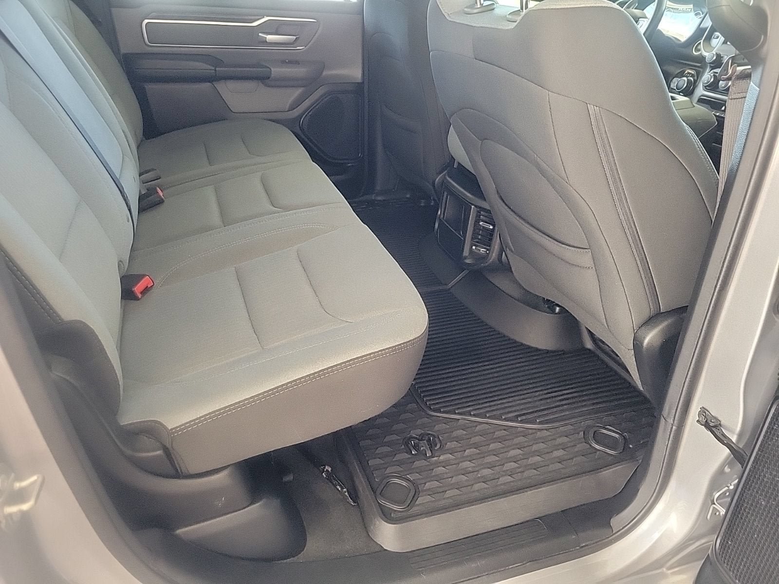 Used 2021 RAM 1500 Big Horn AWD/4WD image 16