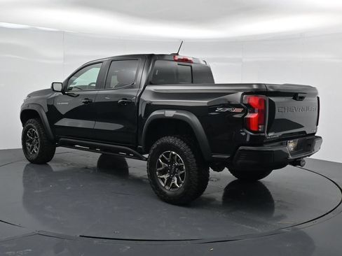 Used 2025 Chevrolet Colorado ZR2 AWD/4WD image 5