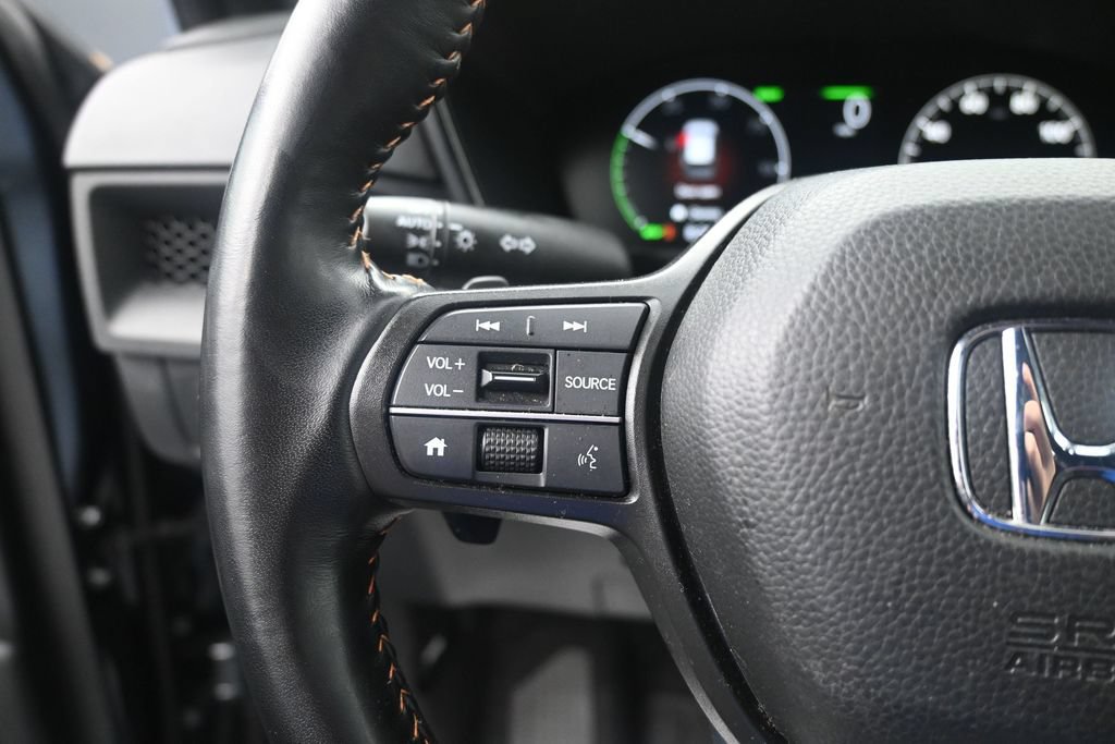 Used 2025 Honda CR-V Sport image 21