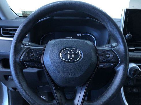 Certified 2025 Toyota RAV4 LE AWD/4WD image 24