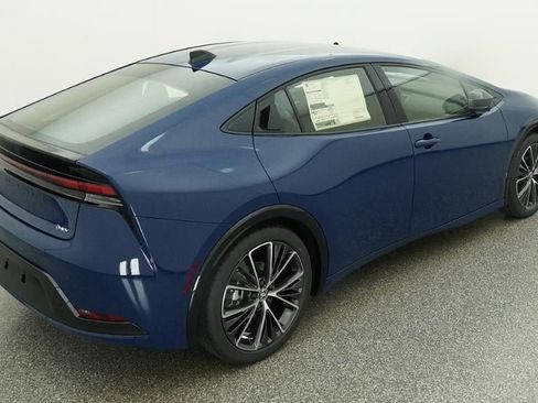 New 2026 Toyota Prius XLE FWD image 9