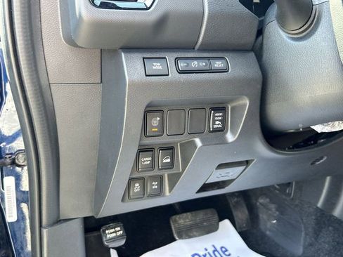 Certified 2023 Nissan Frontier PRO-4X w/ Pro Convenience Package AWD/4WD image 17