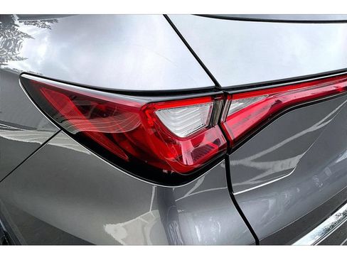 Used 2022 Acura MDX SH-AWD image 30