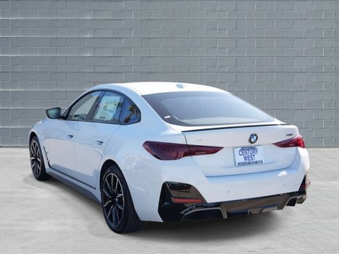 New 2026 BMW i4 eDrive40 w/ M Sport Package image 3