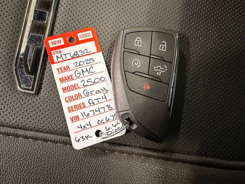 Used 2025 GMC Sierra 2500 AT4 w/ AT4 Premium Plus Package image 54