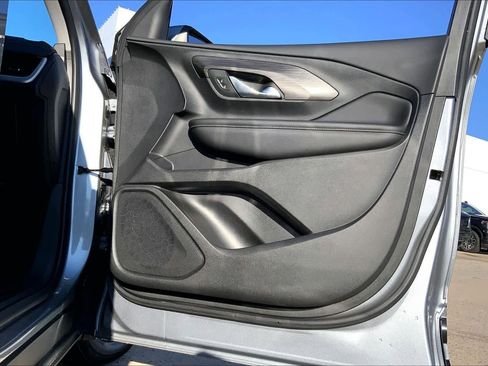 Certified 2023 GMC Terrain SLE image 20