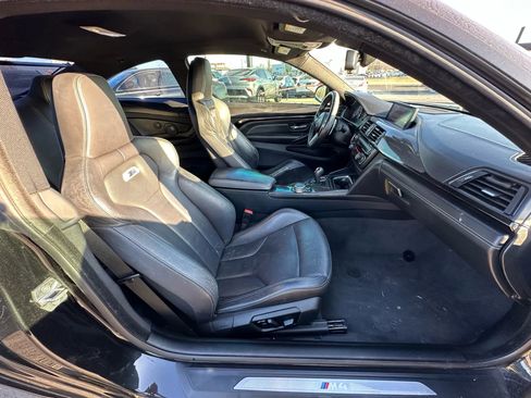 Used 2015 BMW M4 Coupe image 13