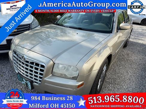 Used 2008 Chrysler 300 Touring RWD image 1