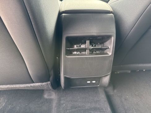 New 2026 Jeep Cherokee Limited image 22