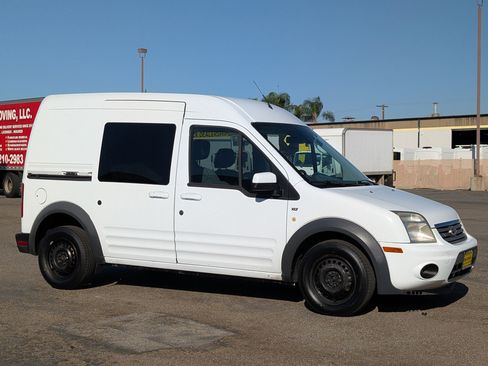 Used 2013 Ford Transit Connect XLT image 1