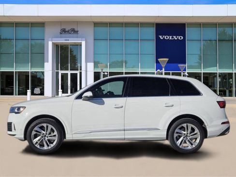 Used 2022 Audi Q7 2.0T Premium w/ Convenience Package image 3