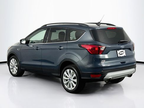 Used 2019 Ford Escape SEL AWD/4WD image 9