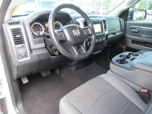 Used 2016 RAM 1500 Big Horn RWD image 19