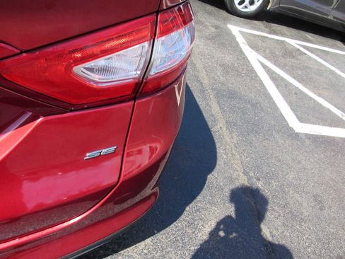 Used 2014 Ford Fusion SE w/ Equipment Group 201A image 6