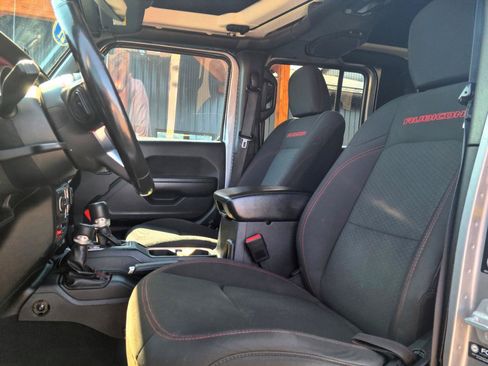 Used 2021 Jeep Gladiator Rubicon AWD/4WD image 13