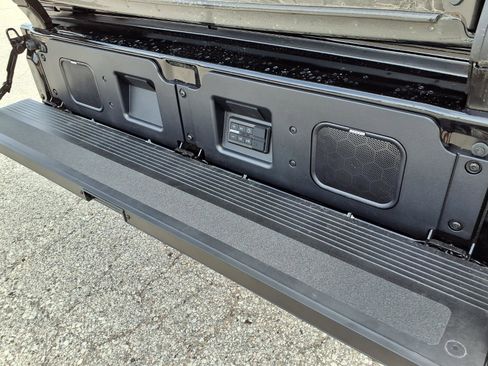 New 2026 GMC Sierra 1500 AT4X AWD/4WD image 4
