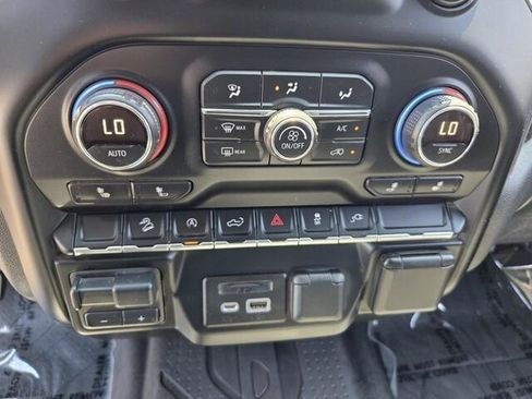 Used 2019 Chevrolet Silverado 1500 LT w/ All-Star Edition AWD/4WD image 6