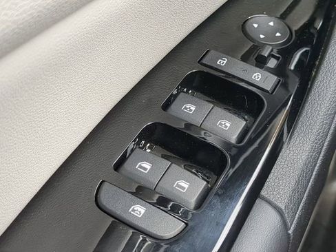 Used 2023 Kia Sportage EX FWD image 23