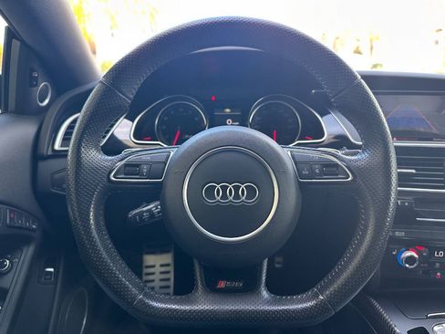 Used 2013 Audi RS 5 Coupe w/ Audi MMI Navigation Plus Pkg AWD/4WD image 15