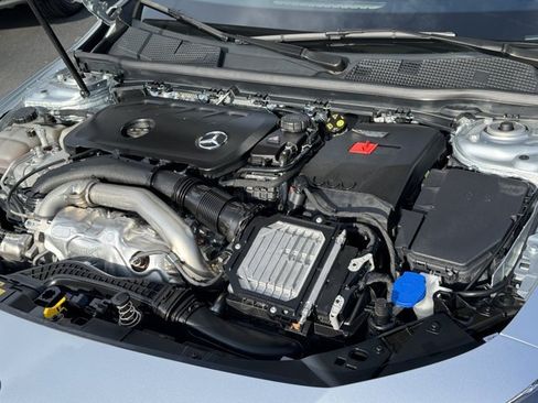 Used 2026 Mercedes-Benz CLA 250 image 5
