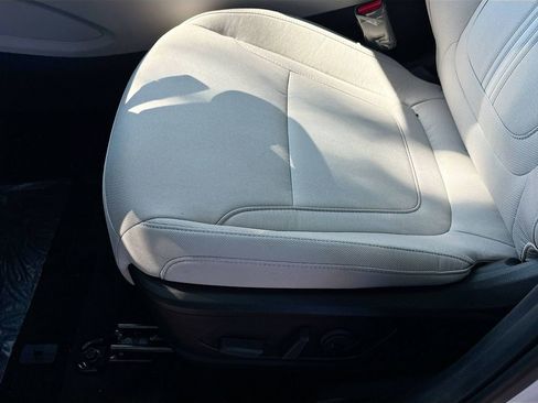 New 2026 Hyundai Tucson SEL image 18