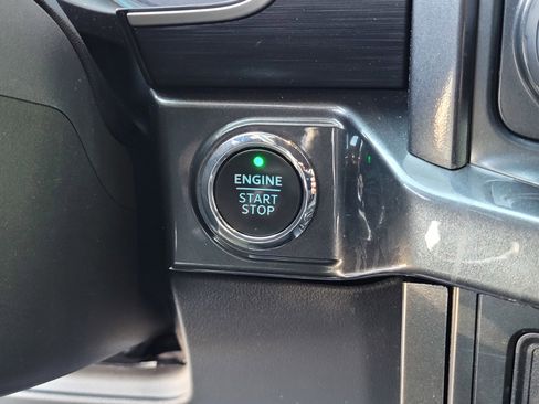 Used 2022 Ford F150 XLT w/ Equipment Group 302A High image 26