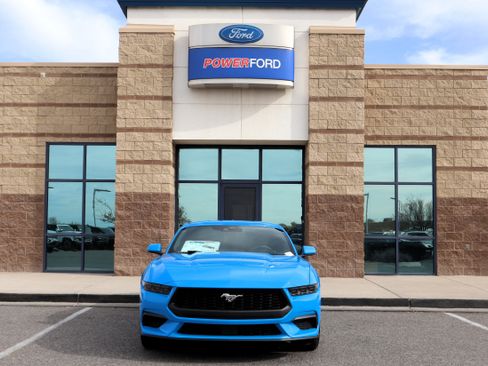 New 2026 Ford Mustang Coupe image 3