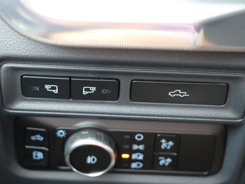 Used 2024 Ford F150 Lariat w/ Bed Utility Package AWD/4WD image 24
