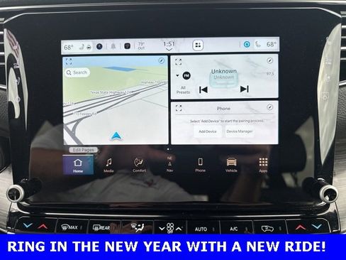 Used 2024 Jeep Wagoneer L Series II image 23