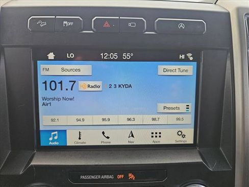 Used 2018 Ford F150 Platinum w/ Equipment Group 701A Luxury image 14