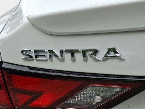 New 2025 Nissan Sentra SR w/ Trunk Package image 19