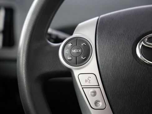 Used 2012 Toyota Prius Three FWD image 12