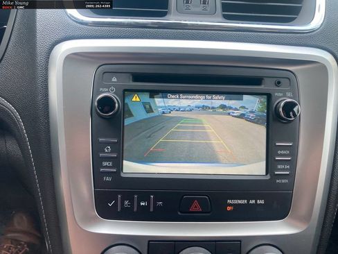 Used 2014 GMC Acadia SLE FWD image 28