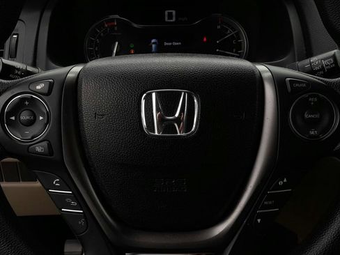 Used 2018 Honda Pilot EX image 21