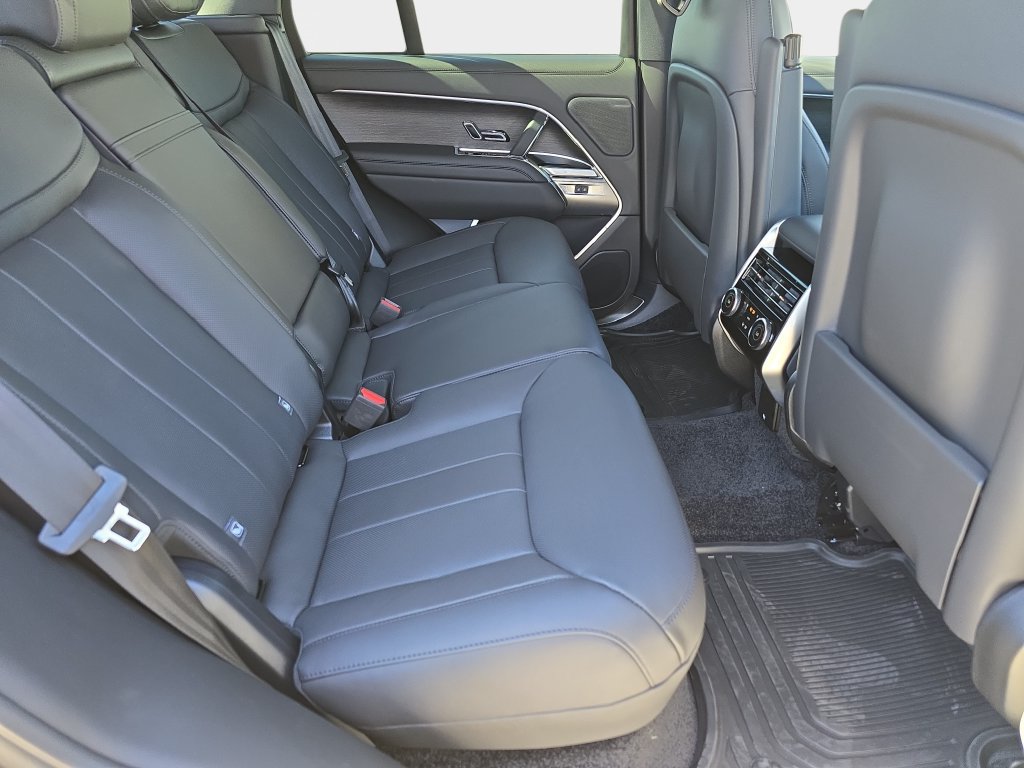New 2027 Land Rover Range Rover SE AWD/4WD image 11