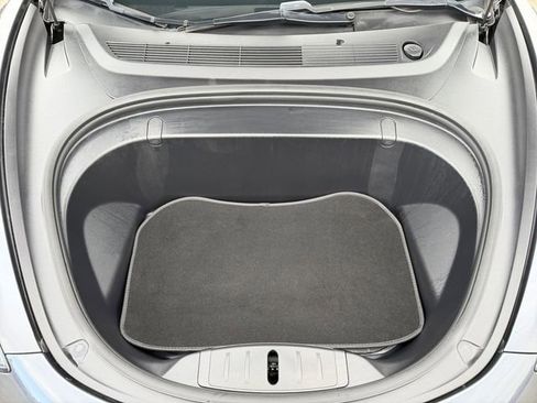 Used 2019 Tesla Model 3 Mid Range image 34