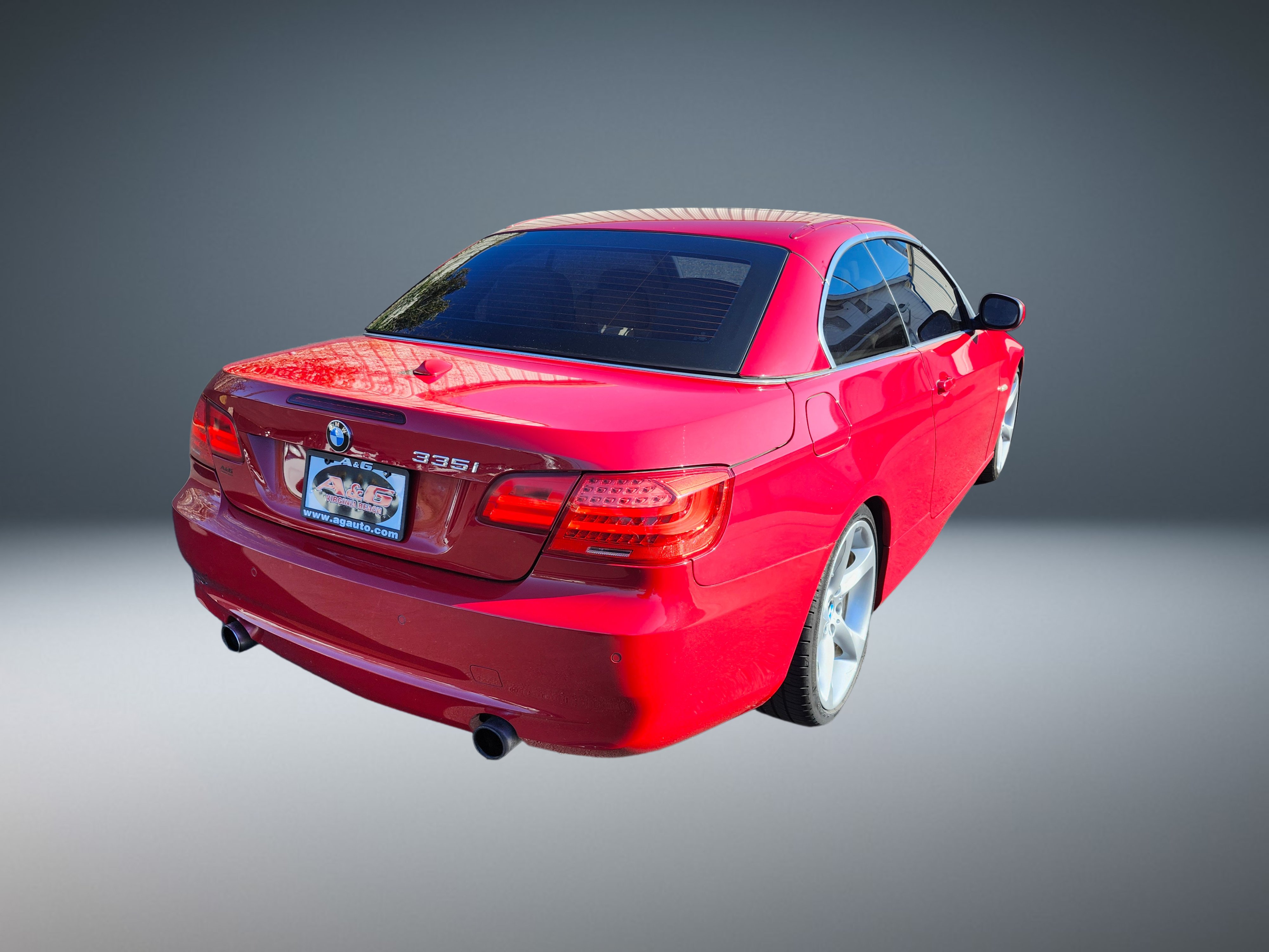 Used 2011 BMW 335i Convertible RWD image 3