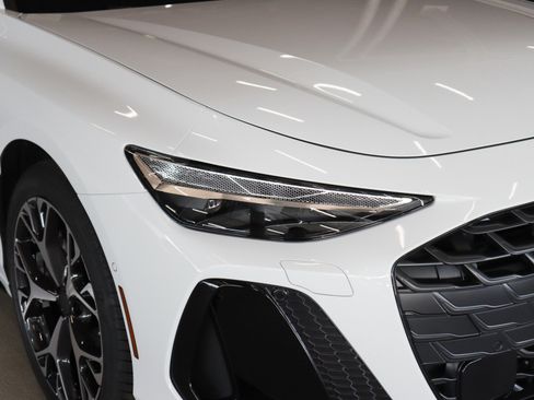 New 2026 Audi A6 Premium Plus image 25