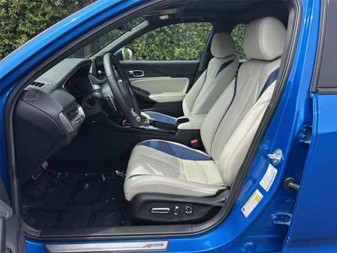 Used 2026 Acura Integra A-Spec image 11