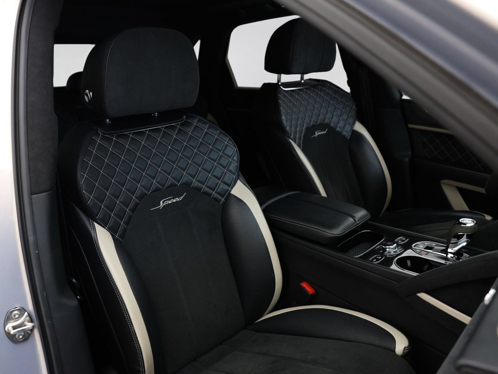 Used 2021 Bentley Bentayga Speed AWD/4WD image 6