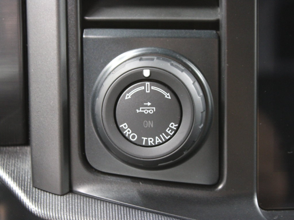 Used 2025 Ford F150 Lariat AWD/4WD image 65