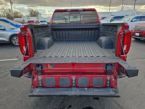 Used 2023 GMC Sierra 1500 SLT w/ SLT Convenience Package image 68