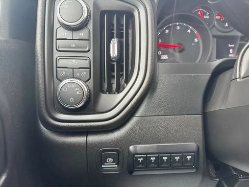 Used 2022 GMC Sierra 3500 Pro w/ Fleet Convenience Package AWD/4WD image 21