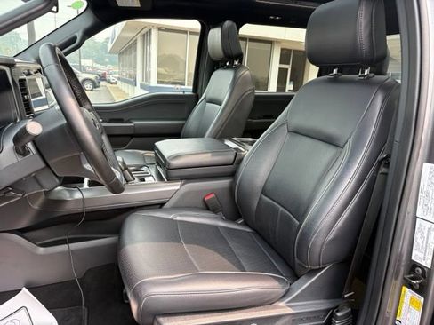 Used 2025 Ford F150 Lariat w/ Equipment Group 502A High AWD/4WD image 19