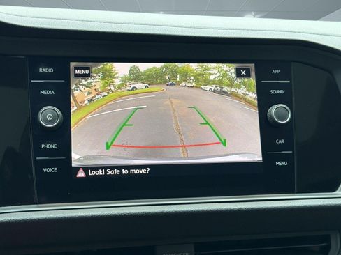 Used 2019 Volkswagen Jetta SEL FWD image 16